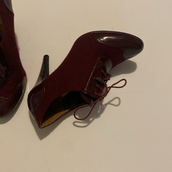 Gorgeous Ox blood red heels - Picture 2 of 8